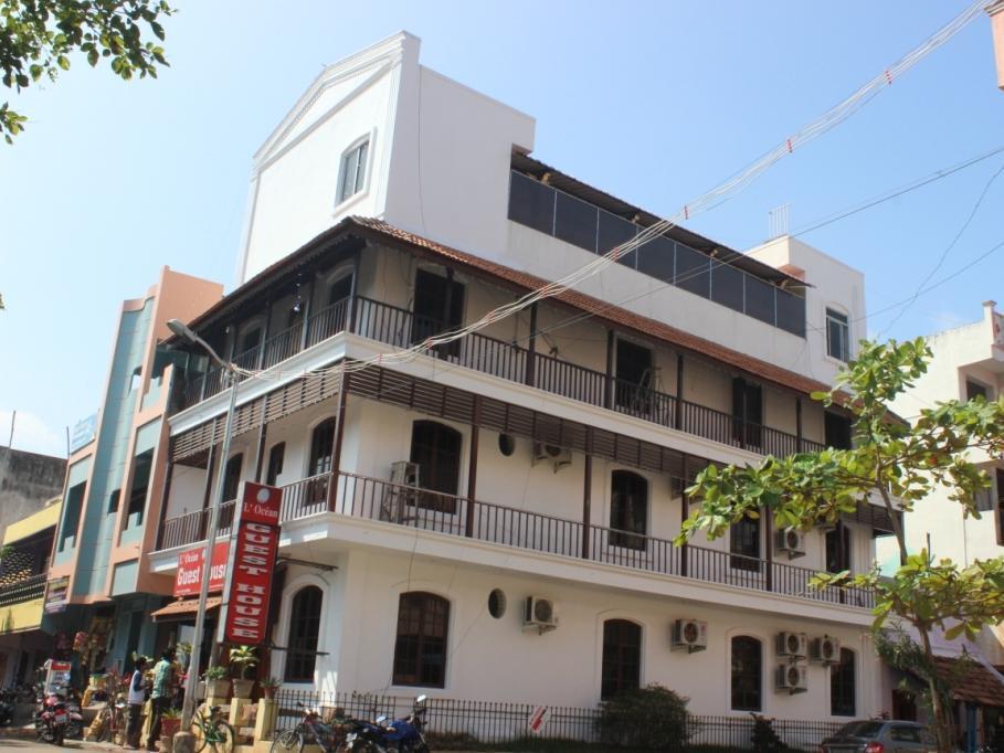 Hotel L'Ocean Puducherry Buitenkant foto