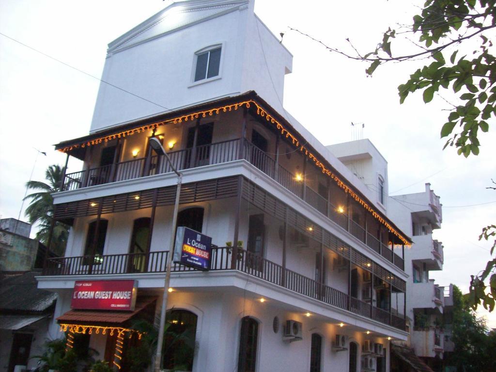 Hotel L'Ocean Puducherry Buitenkant foto