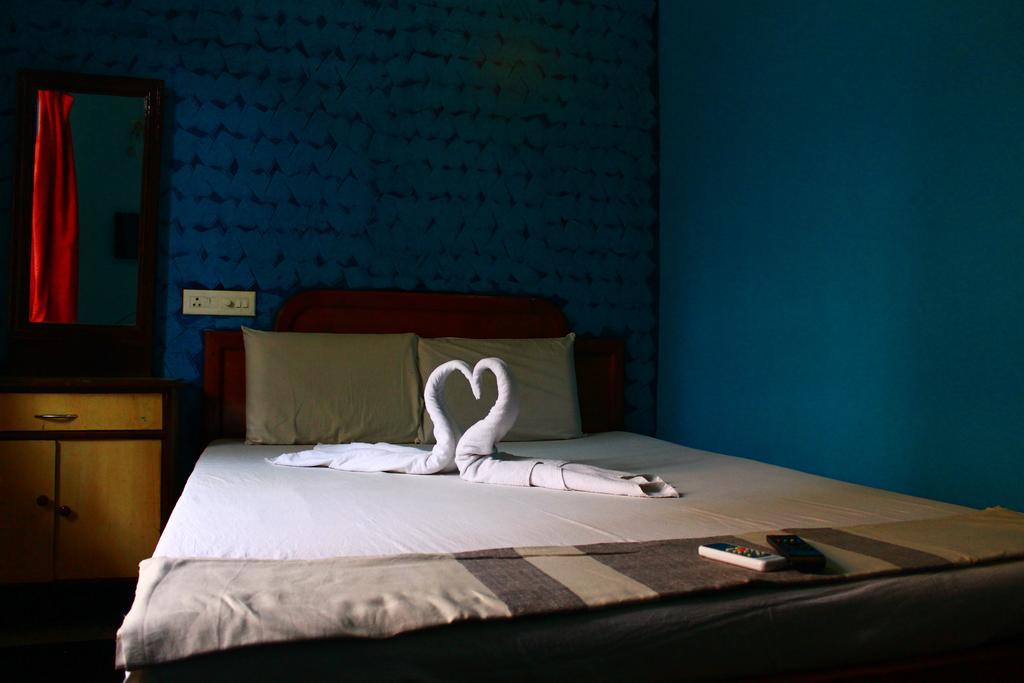 Hotel L'Ocean Puducherry Buitenkant foto